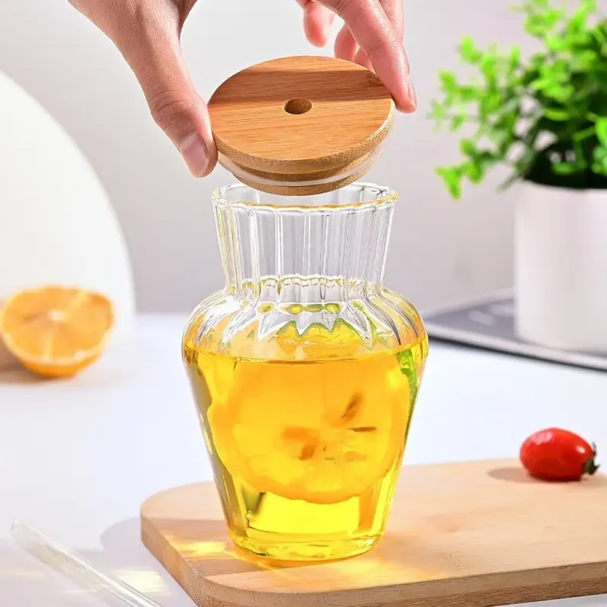 vase shape glass mug heat resistant glass mug with staw