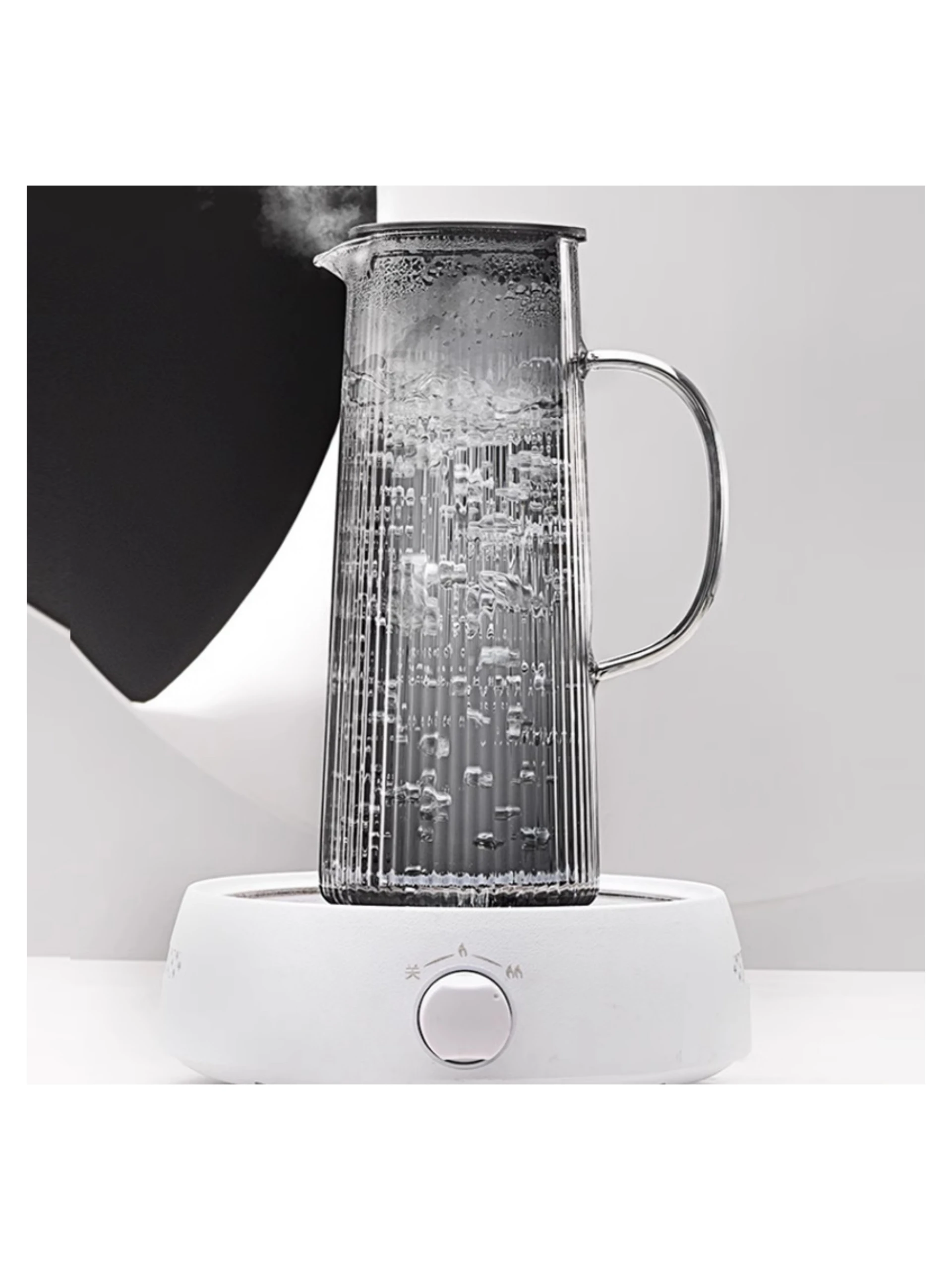 Heat Resistant Ribbed Glass Pitcher with Lid and Spout Set Electroplating Color