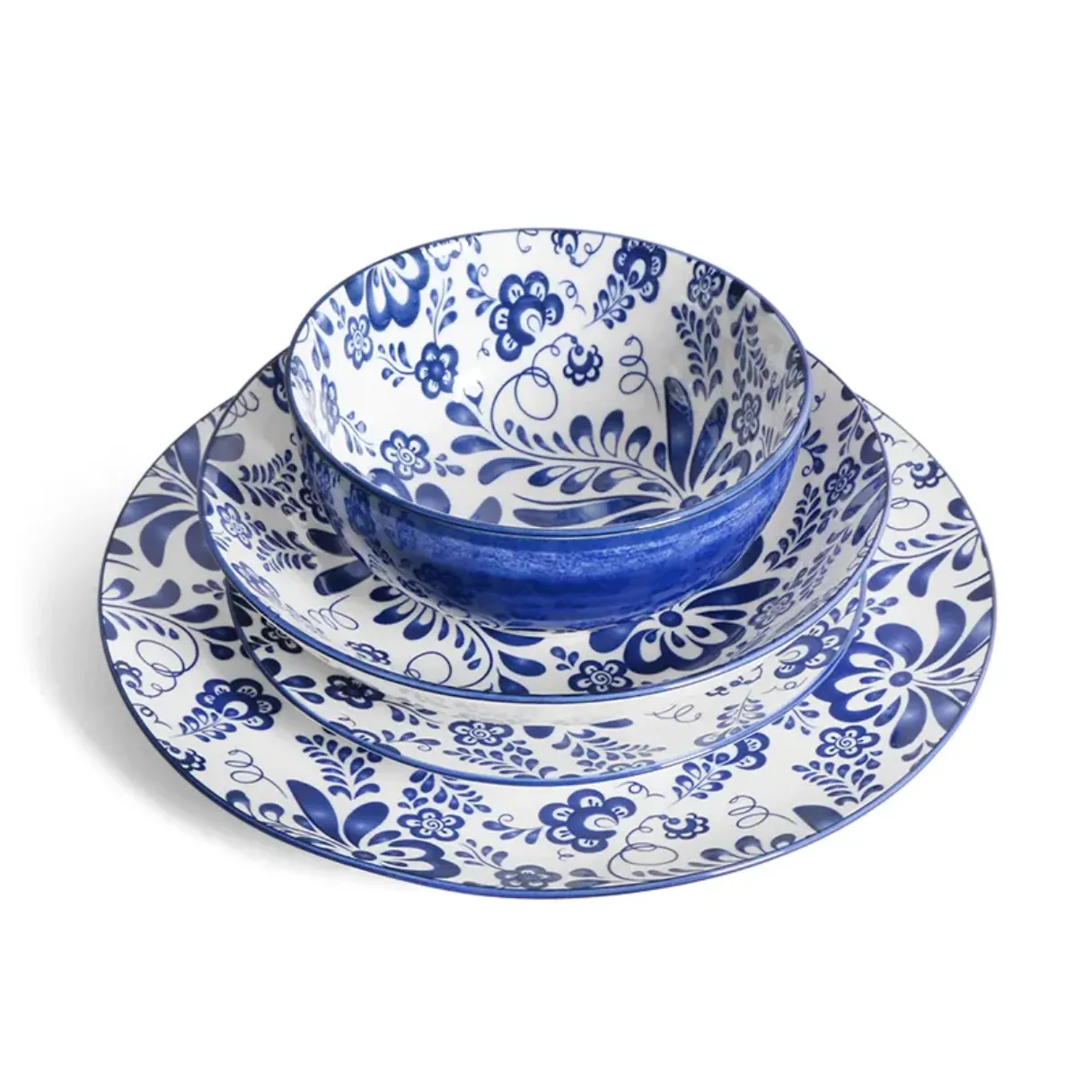 Decorating with a Ceramic Crockery Set