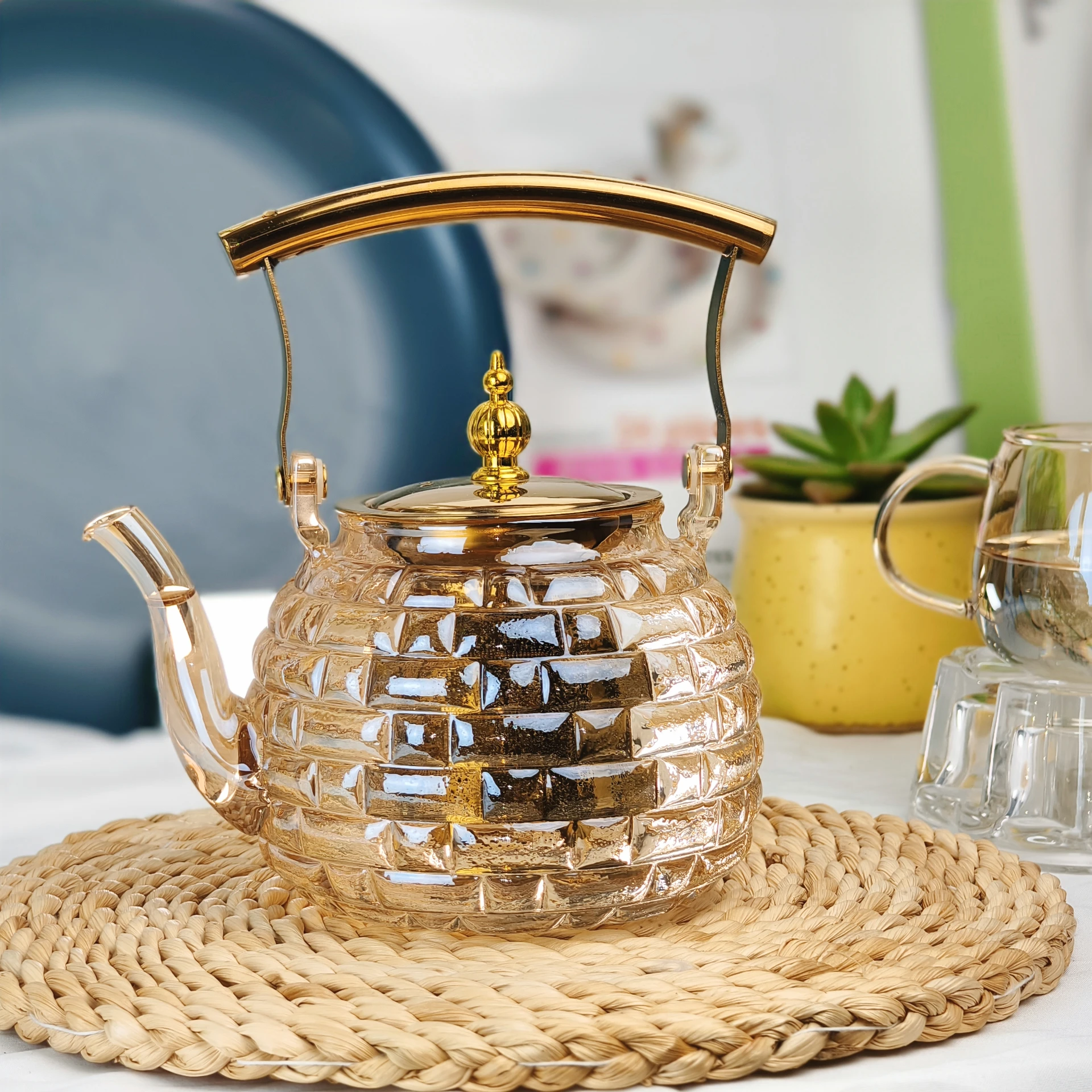 How to Clean Your Glass Steeping Teapot