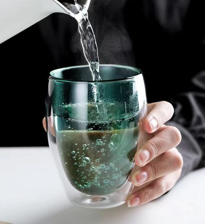 Borosilicate Glass Mug Double-Wall Design Keeps Drinks Warm