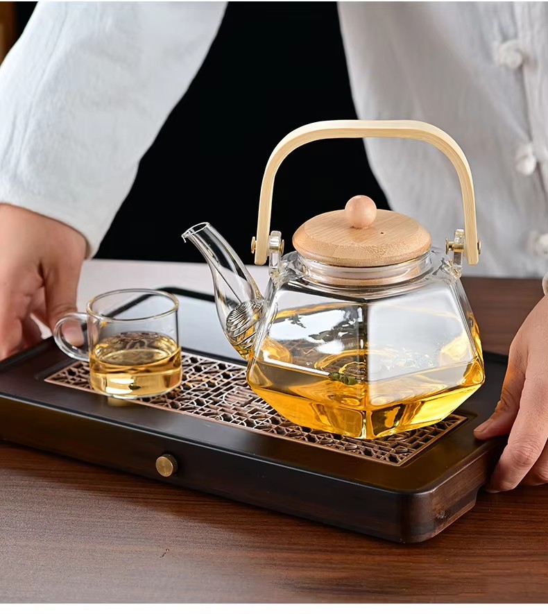 Vintage Glass Tea Kettle 950ml Capacity Meets Family Brewing Needs