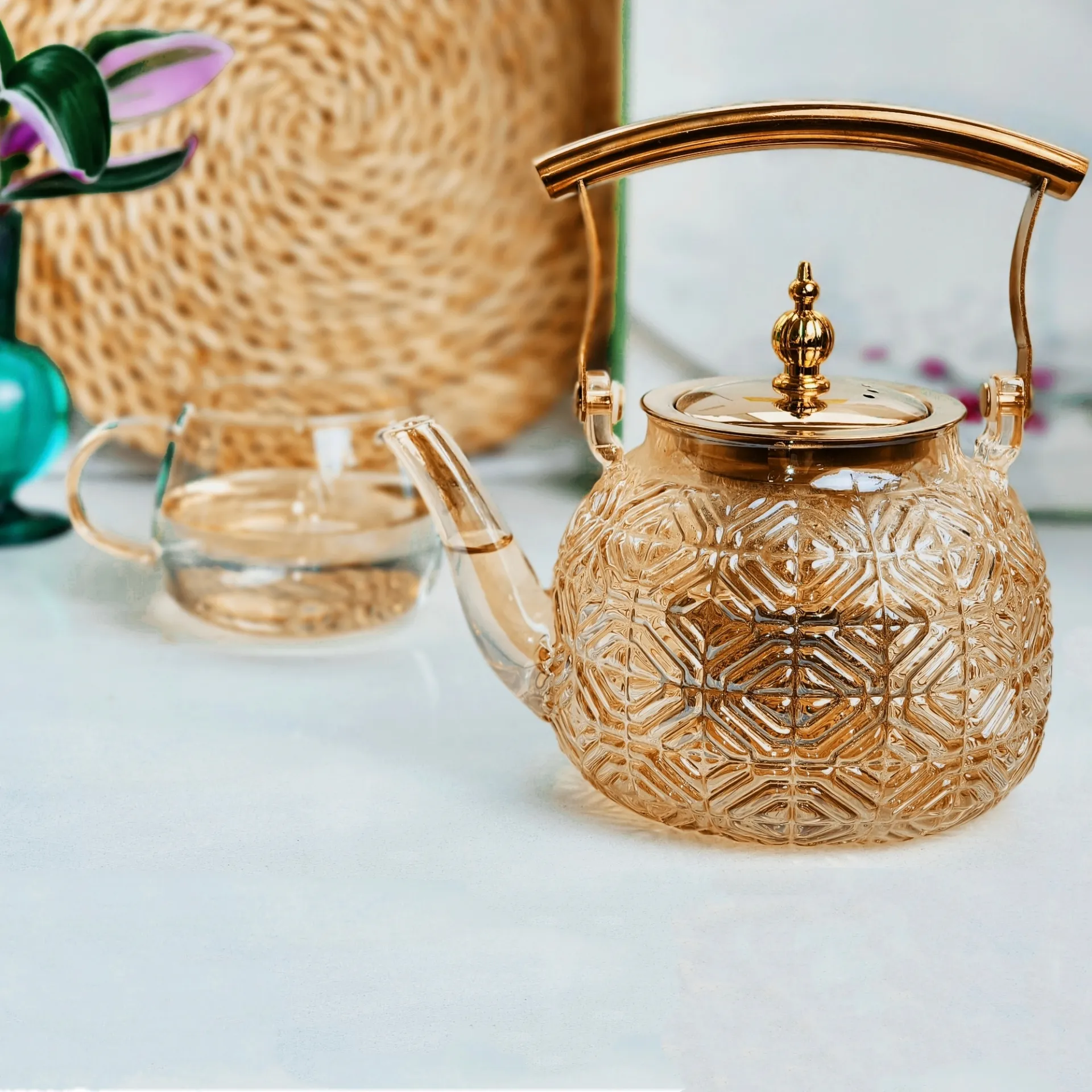 Copper And High Borosilicate Glass Teapot Lifting Beam Handle Ensures Easy Pouring Copper And High Borosilicate Glass Teapot Lifting Beam Handle Ensures Easy Pouring