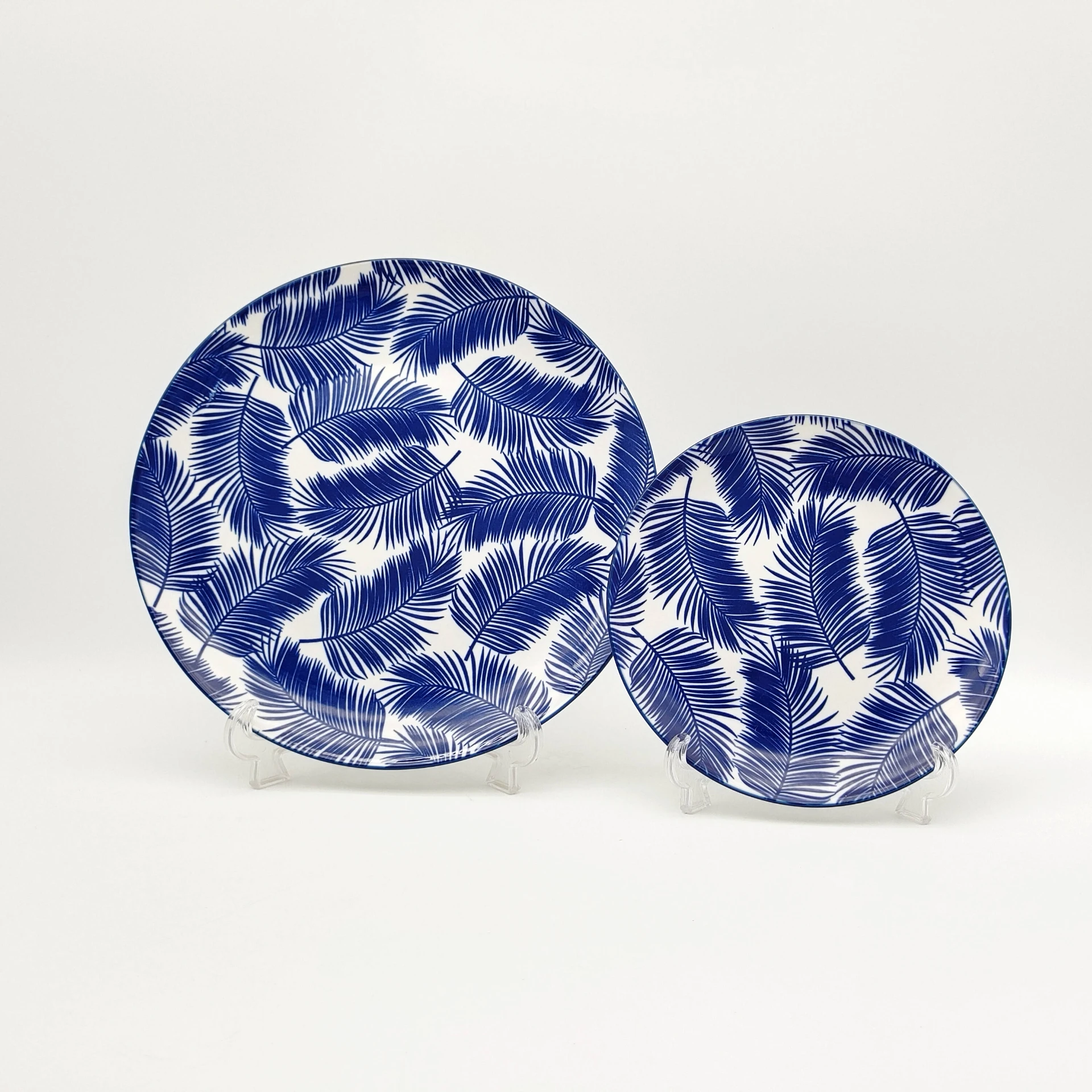 Blue Ceramic Plates Set Microwave Safety