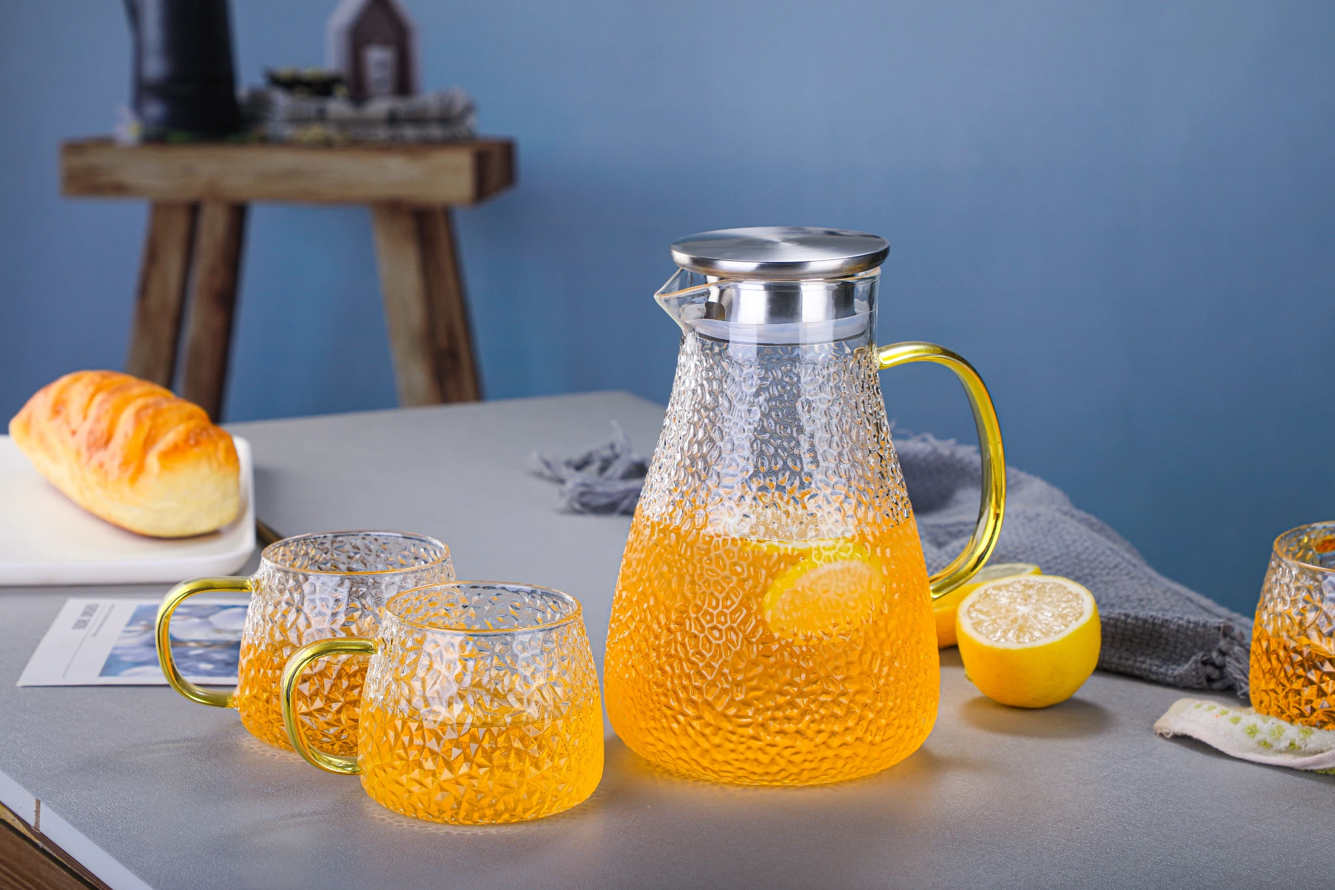 Circular Hammer Glass Water Pitcher