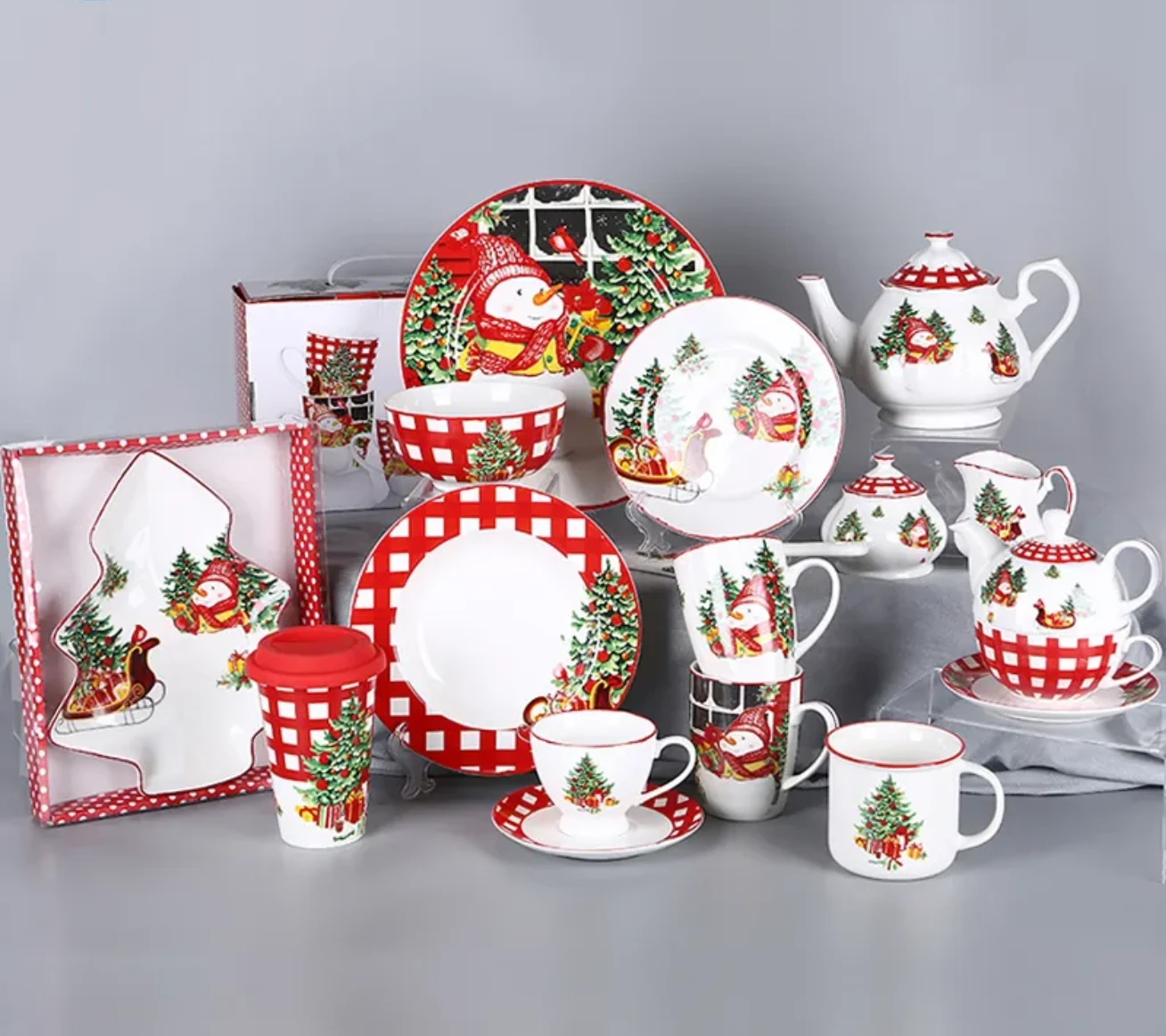 Holiday-Themed Dinner Set Designs for Thanksgiving & Beyond