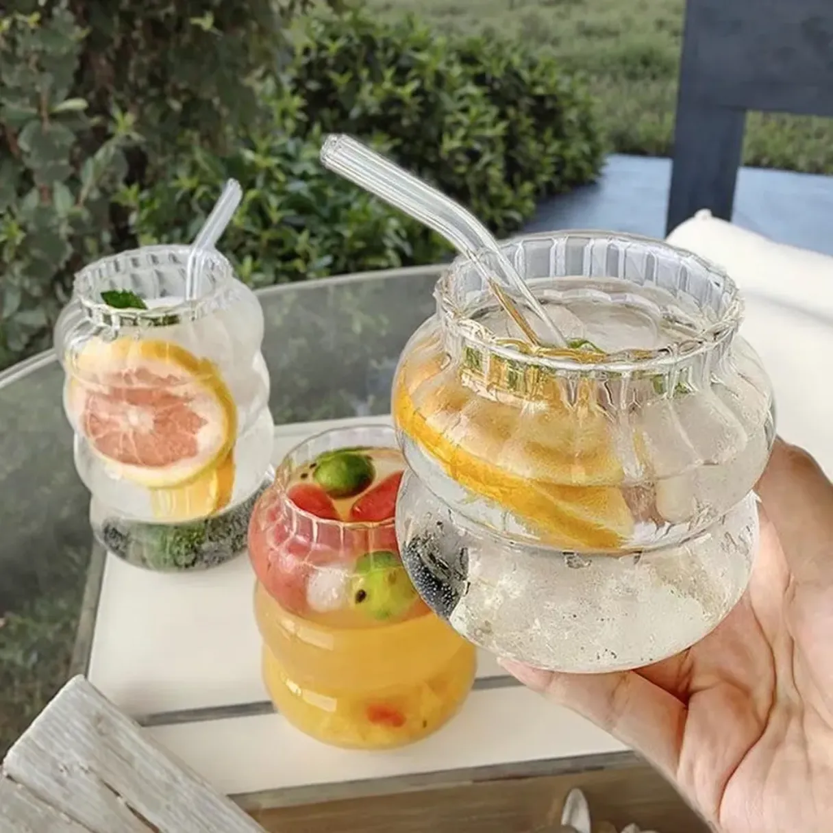 Heat Resistant Coffee Juice Cold Drink borosilicate glass cup with glass straw and bamboo lid