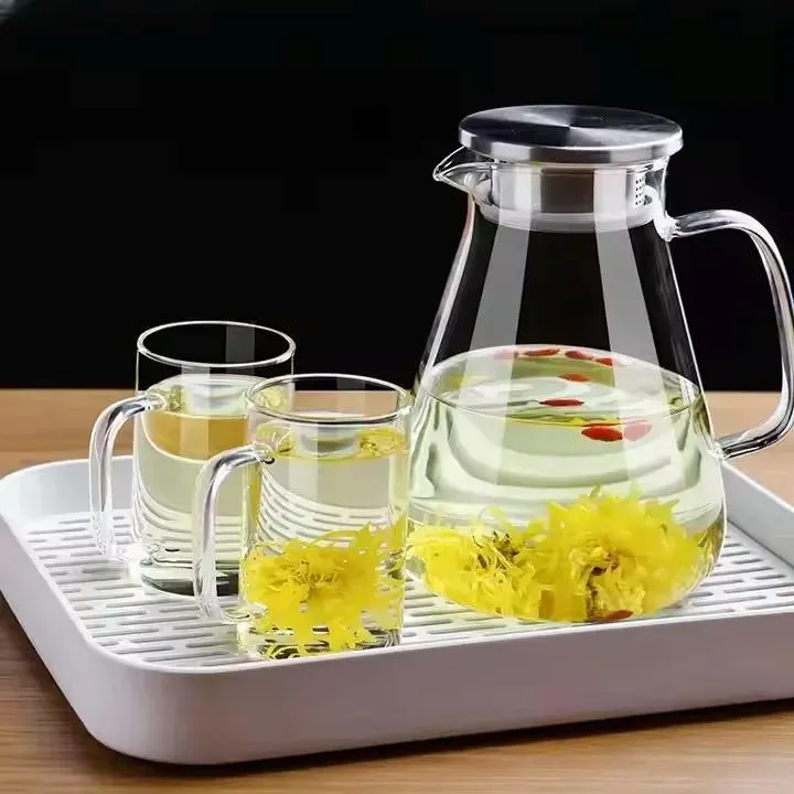 Why Large Tea Pitchers Are Summer Gathering Essentials