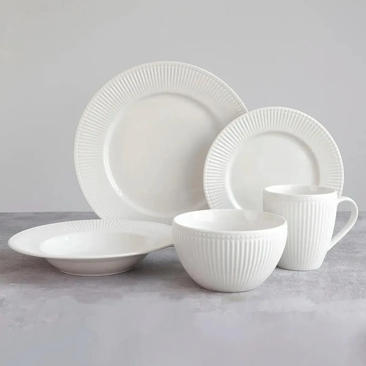 Affordable White ceramic Dinner Plates