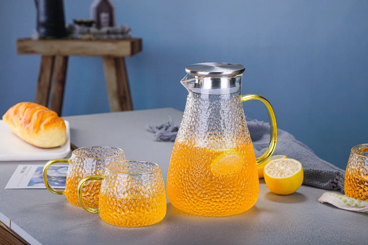 Why Large Tea Pitchers Are Summer Gathering Essentials