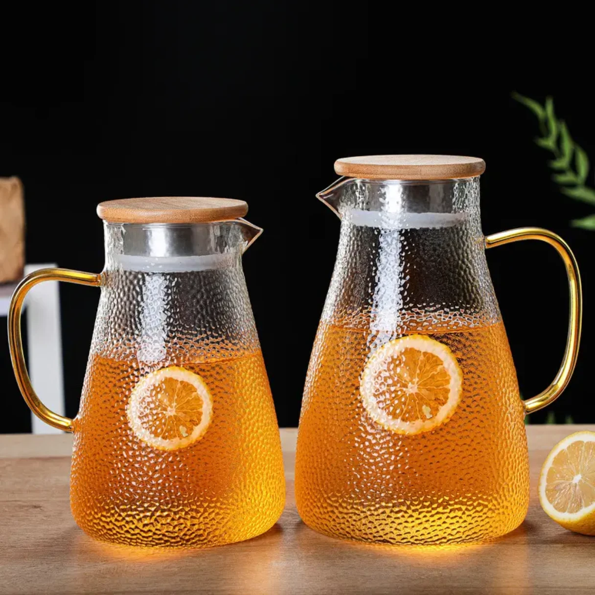 Heat Resistant Borosilicate Glass Pitcher with Bamboo Lid