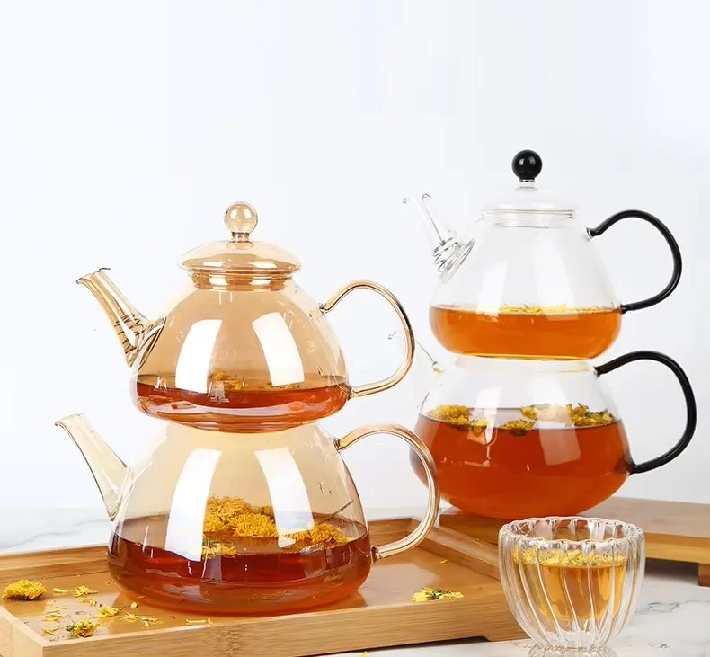 glass kettle with tea infuser