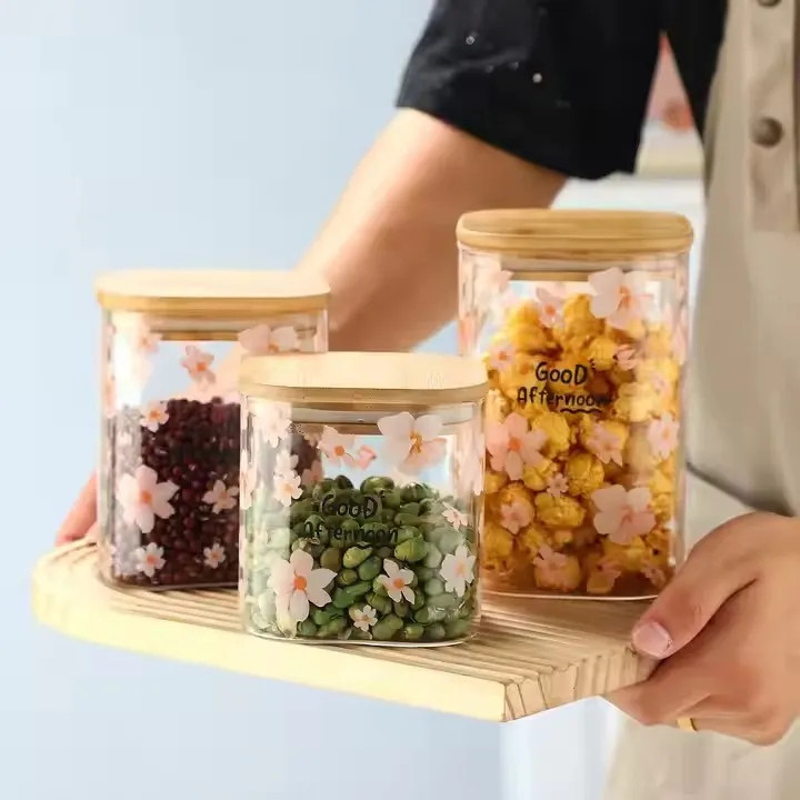 Classic Design Square Glass Jar with Hand Blown Lid Multi-Size for Kitchen for Households Parties