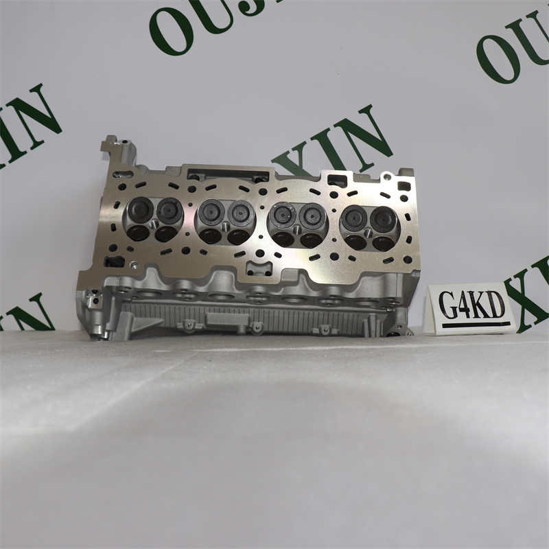 Cylinder head assembly  G4KD used for Hyundai Tucson/ix35 (LM) Sonata Kia Forte (TD)