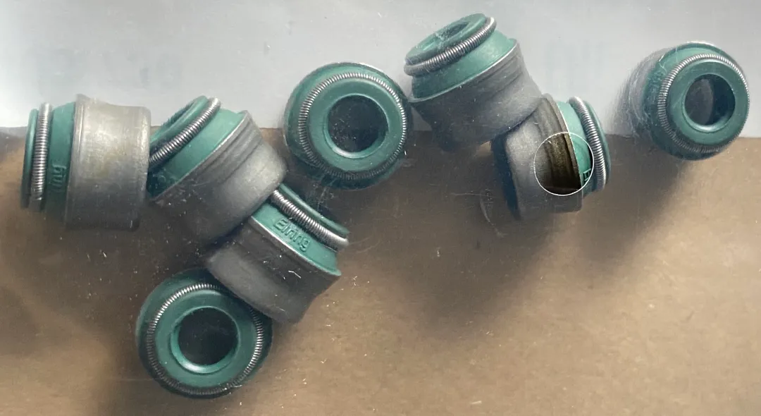 The EA888 engine may not be caused by it, but it will definitely cause oil burning if it is broken!