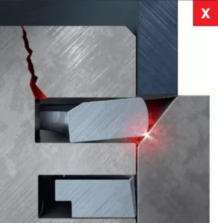 Precautions for installing the piston into the cylinder bore