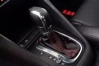 What do the letters on automatic transmission cars mean?