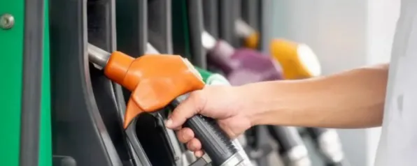 The difference between gas engine and fuel engine