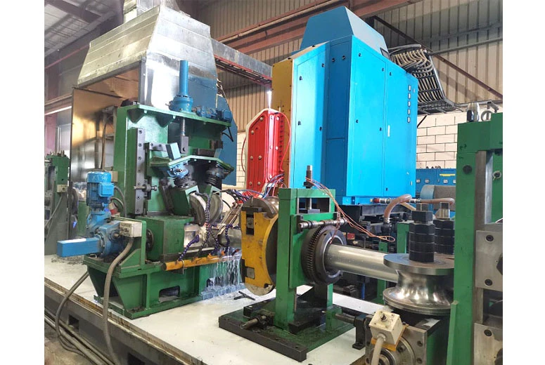 Solid state HF welder