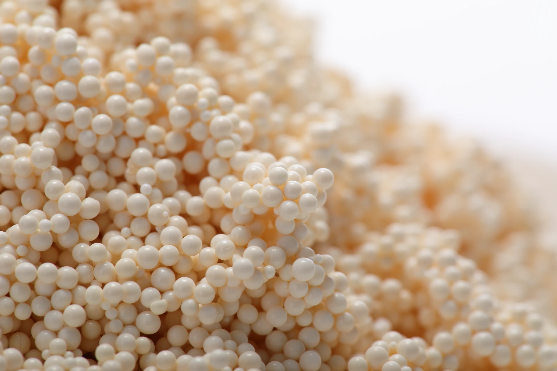 Polishing Resin: Insights From Industrial Experts | Quality Resin Guide