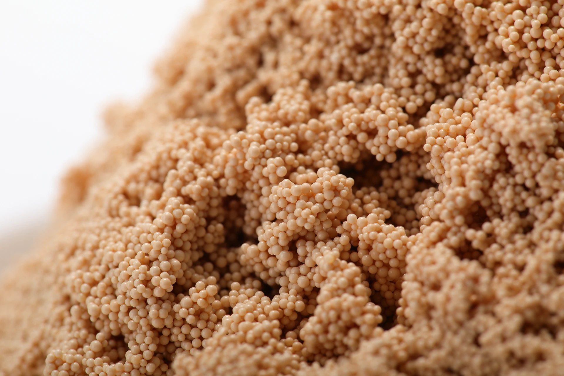 Macroporous Strong Acid Cation Exchange Resin D001 FC