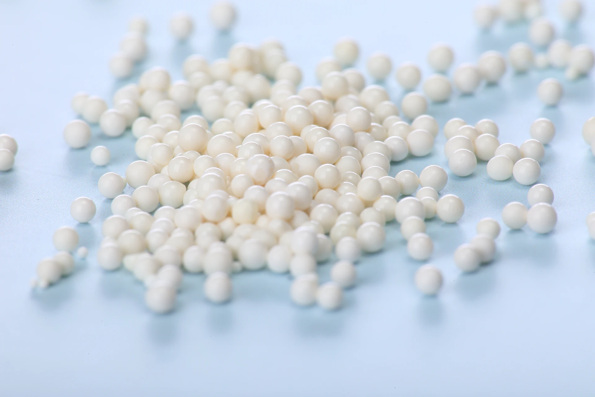 Macroporous Anion Exchange Resin D301G