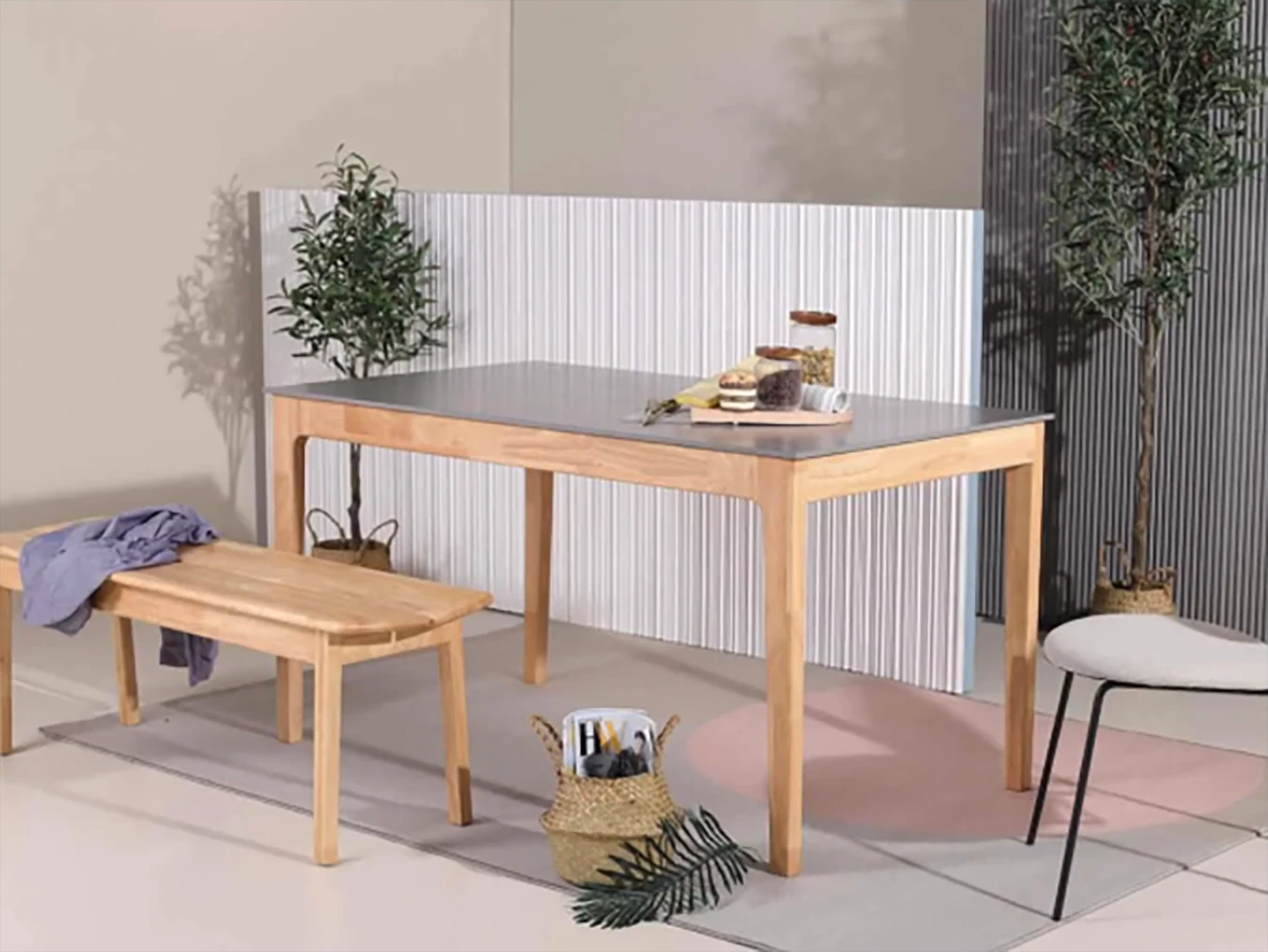 STRETCHED OUT COMFORT IN STYLE