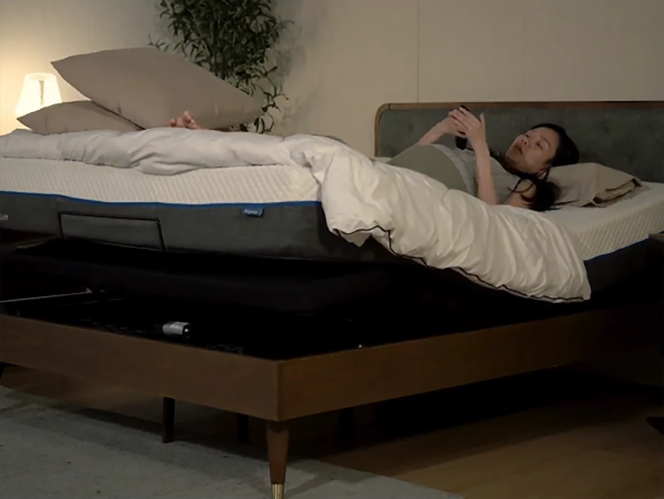 STRETCHED OUT COMFORT IN STYLE