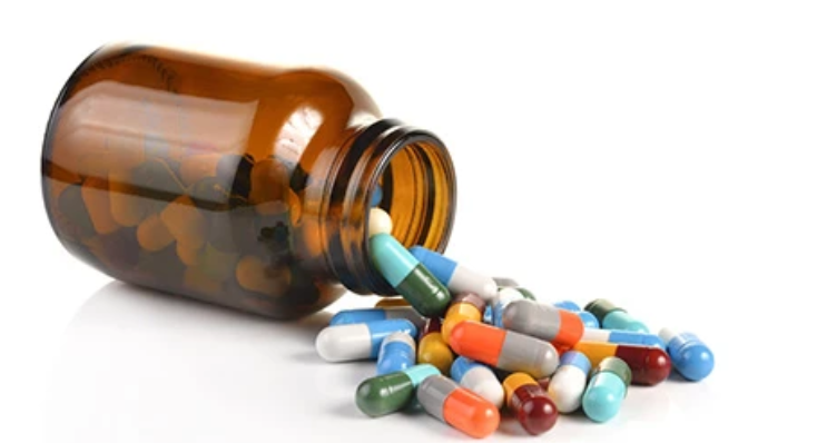 Synergy: Active Ingredients & Antioxidants in Skincare – The Science of Radiant Defense