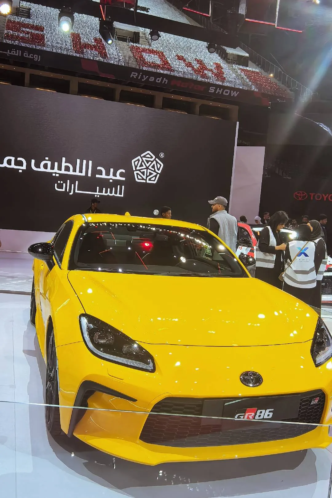 How E& C Chinese Made Trucks Are Shaping the Future of Global Commercial Transportation