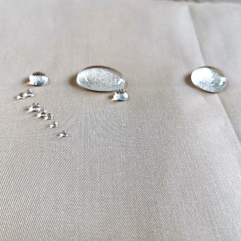 Polyester Cotton Twill Fabric with WR Face and Hydrophilic Back