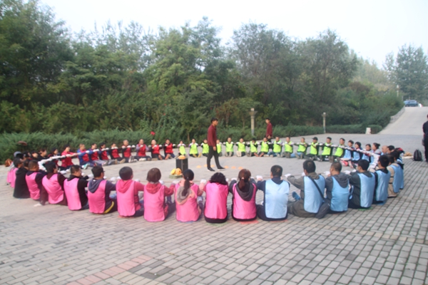 <trp-post-container data-trp-post-id='471'>The company organizes staff development training</trp-post-container>