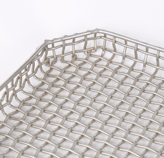 Steel Basket Durable Construction Withstands Heavy Loads