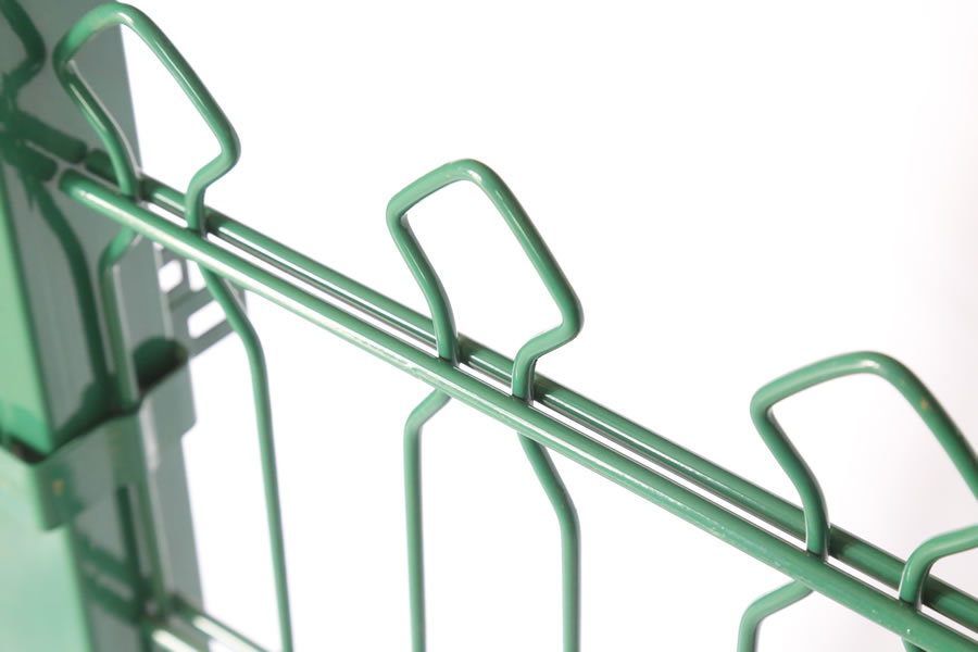 Euro fence: secure, rustproof, easy to install?