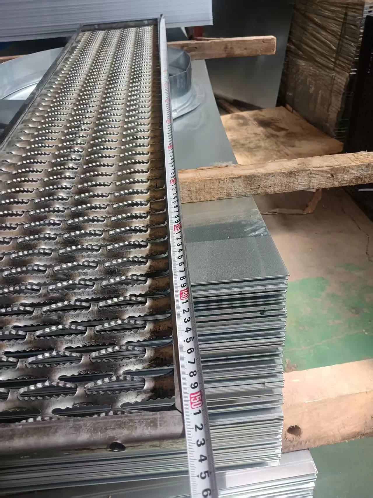 Read More About anti slip floor plate