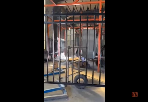 Practical And Beautiful Residential Fence Courtyard Guardrail