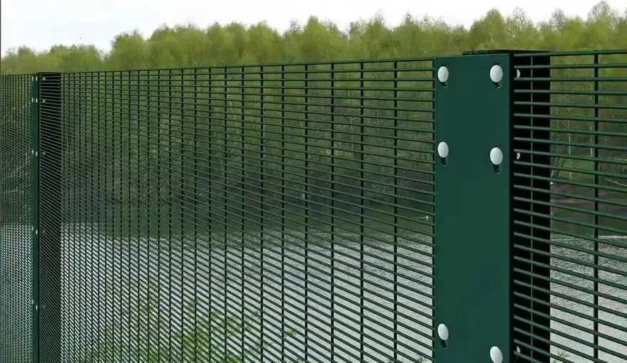 High Quality Durable 358 Wire Mesh Fence Anti Climb High Security Prison Mesh Fence Gate