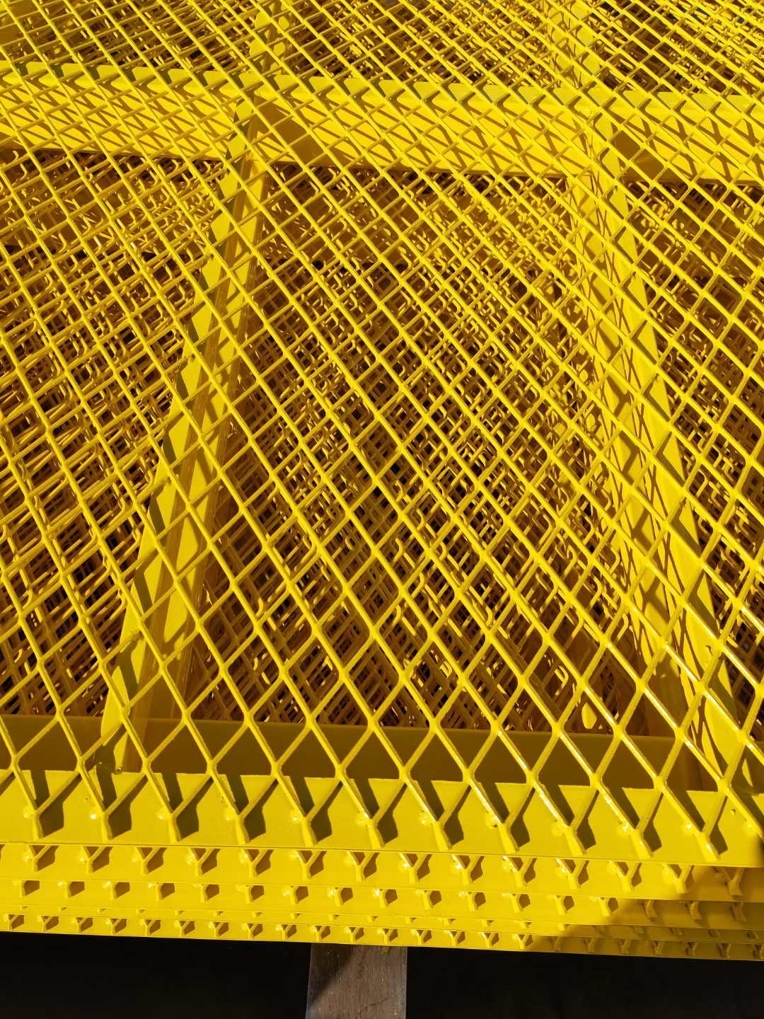 Tips for choosing a protective fence