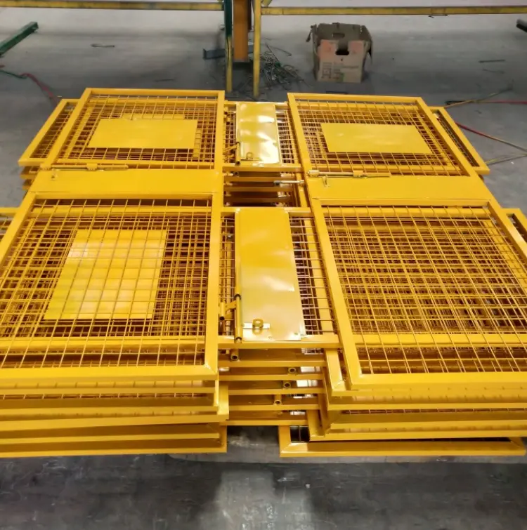 Introduction to the construction elevator shaft protection door