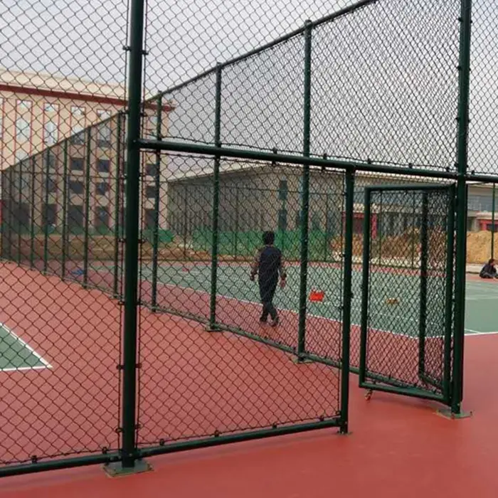 Effective Basketball Court PVC Coated Galvanized Chain Link Fence