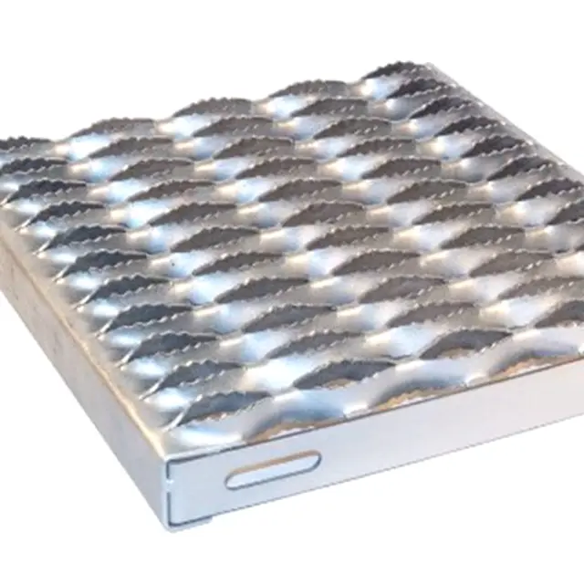 Crocodile hole non skid plate anti skid perforated mesh