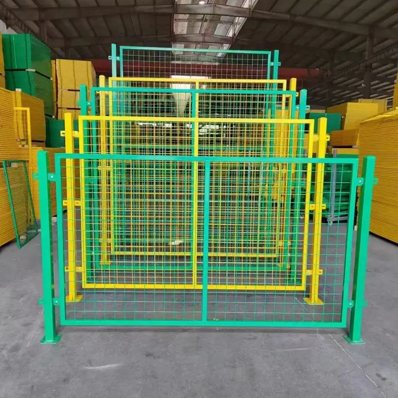Metal frame guardrail frame isolation fence for construction site
