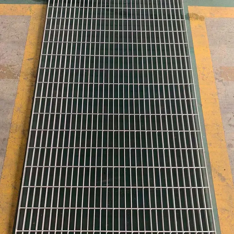 Steel Grating — HDG, Anti-Slip, Custom Sizes, Fast Delivery