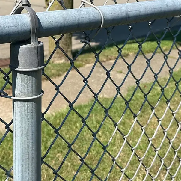 Wholesale Ss Chain Link Fence Sports Field Fence Exporters