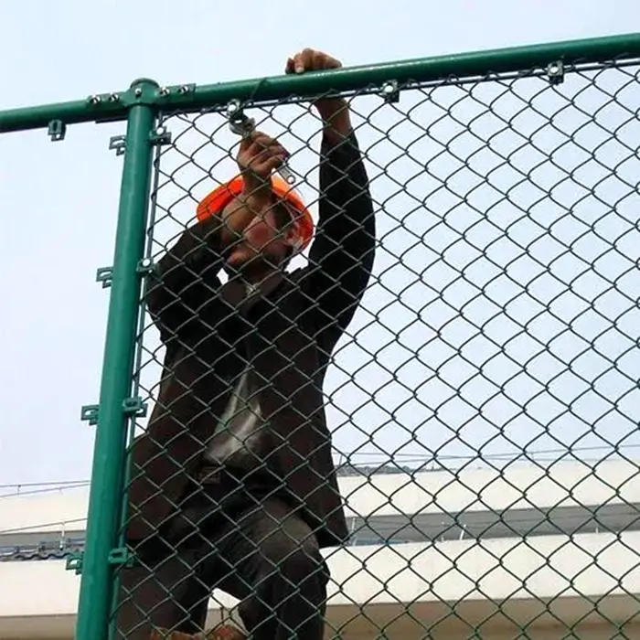 Galvanized PVC Coated Chain Link Construction Metal Fence