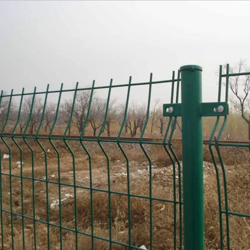 Sustainable metal fence hot-dip galvanized rust-proof double-wire welded mesh double-sided fence