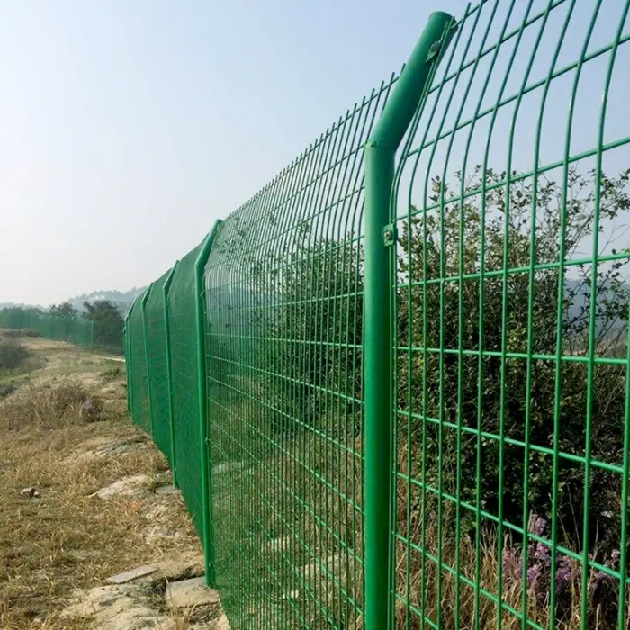 China Manufacture Quality Wire Mesh Boundary Bilateral Silk Guardrail Fence