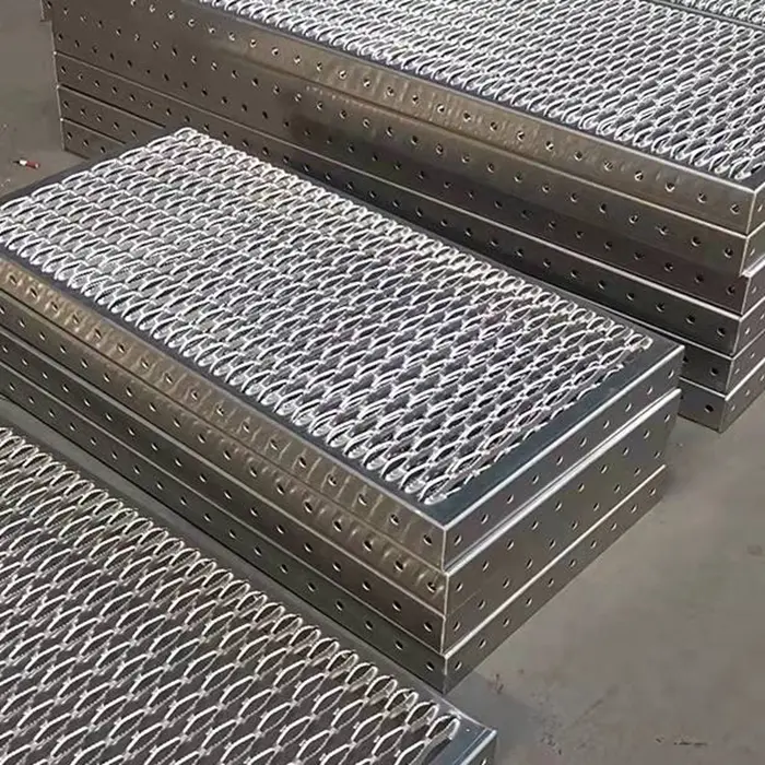 SS304 Anti Skid Perforated Plate and Safety Walkway Grating