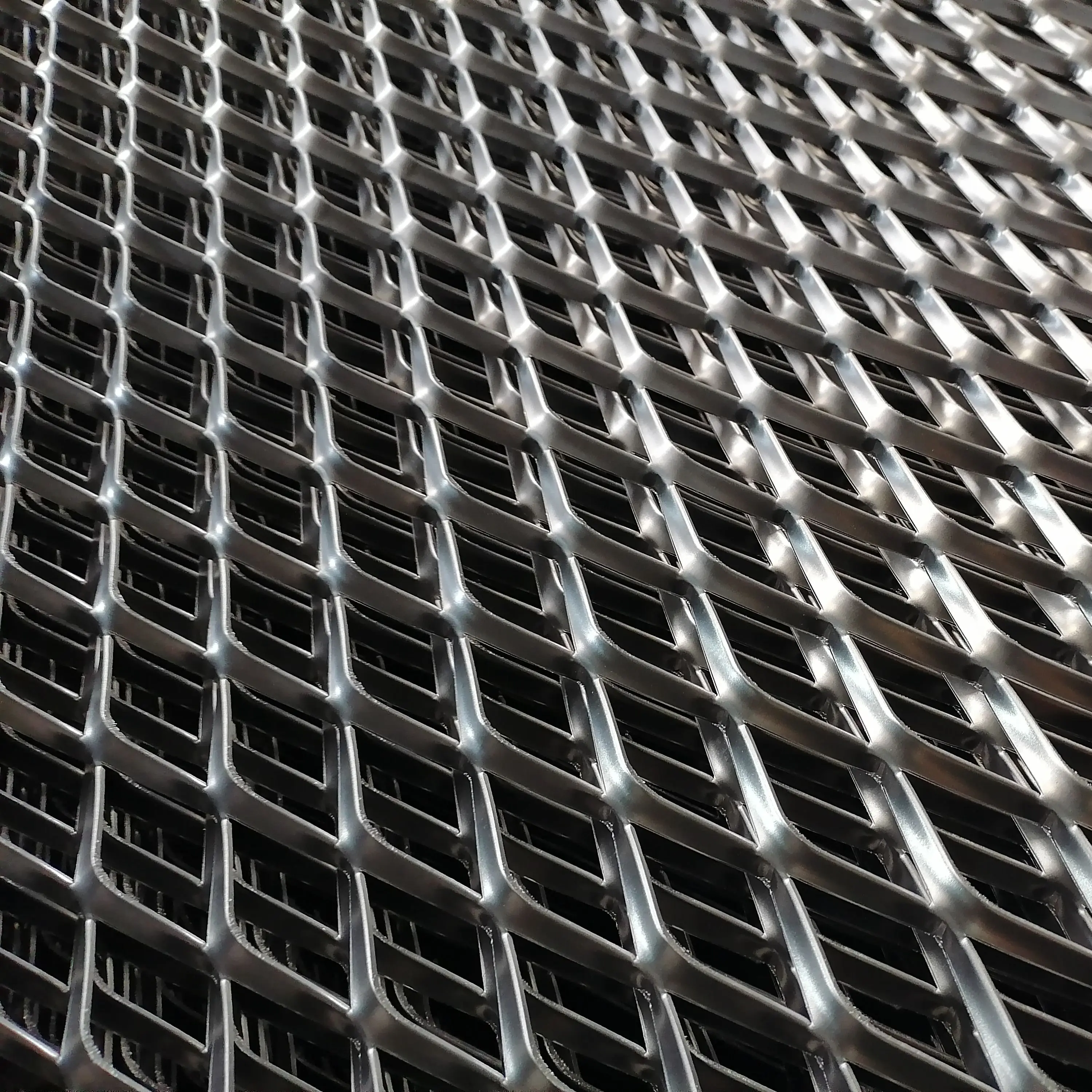Anti throwing Expanding Metal Fence Highway Security Mesh
