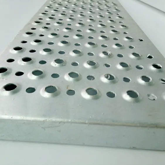 Galvanized Anti-Skid Perforated Metal Plate Walkway Perforated Metal